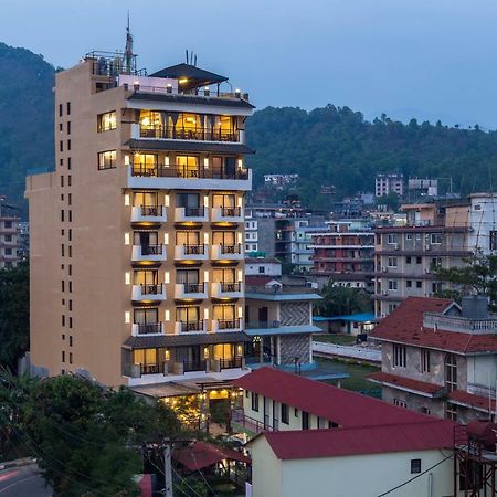 Hotel Mala Pokhara Exterior photo