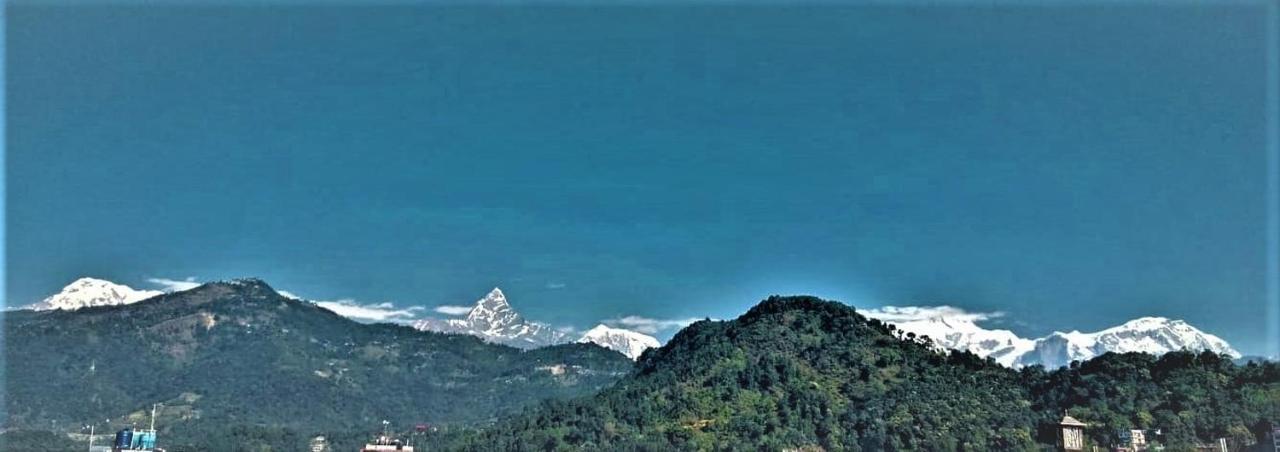 Hotel Mala Pokhara Exterior photo